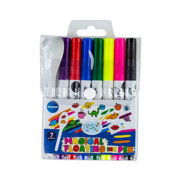 Flomasteriai piešti ant vandens